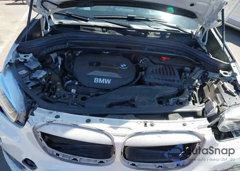 2017 BMW X1 xDrive28I из США, поврежденный, VIN WBXHT3Z34H4A54792